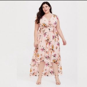 Torrid high low blush pink chiffon floral dress
